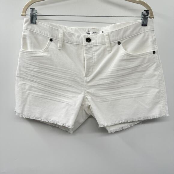 Carve Designs Oahu Shorts in White Corduroy Size 8 Raw Hem 3.5" Inseam - Picture 1 of 10